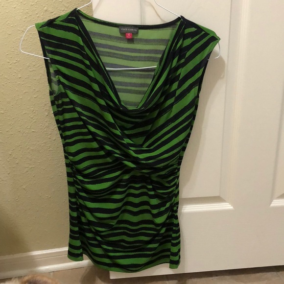 Cute sleeveless Vince Camuto top - Picture 2 of 4